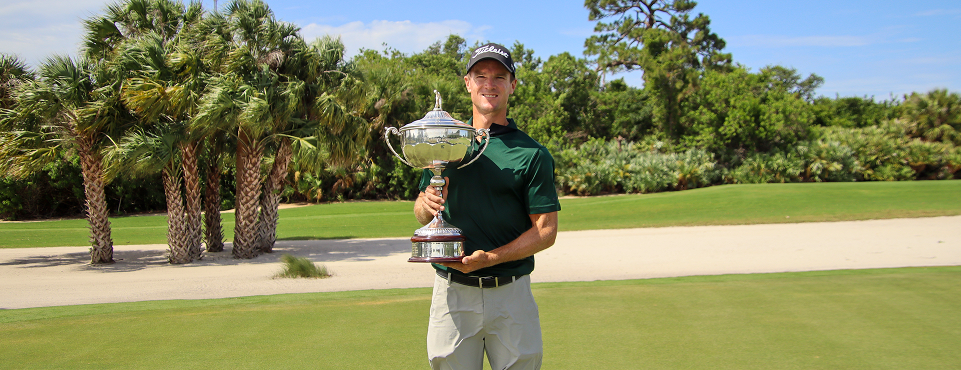 Martin Claims Mid-Am Title with Late Birdie Run